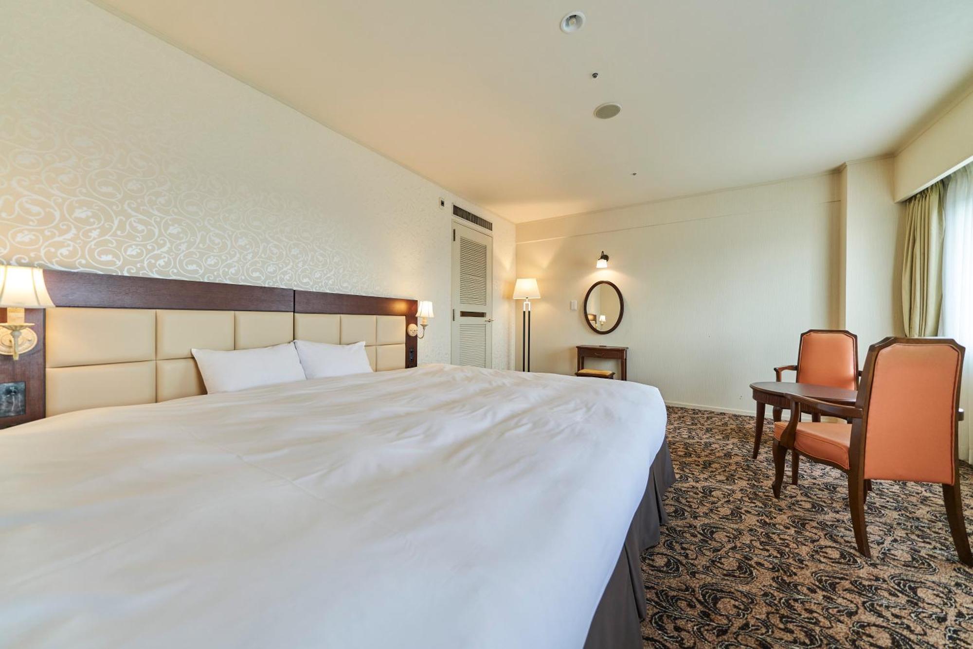Saitama Grand Hotel Фукая Экстерьер фото