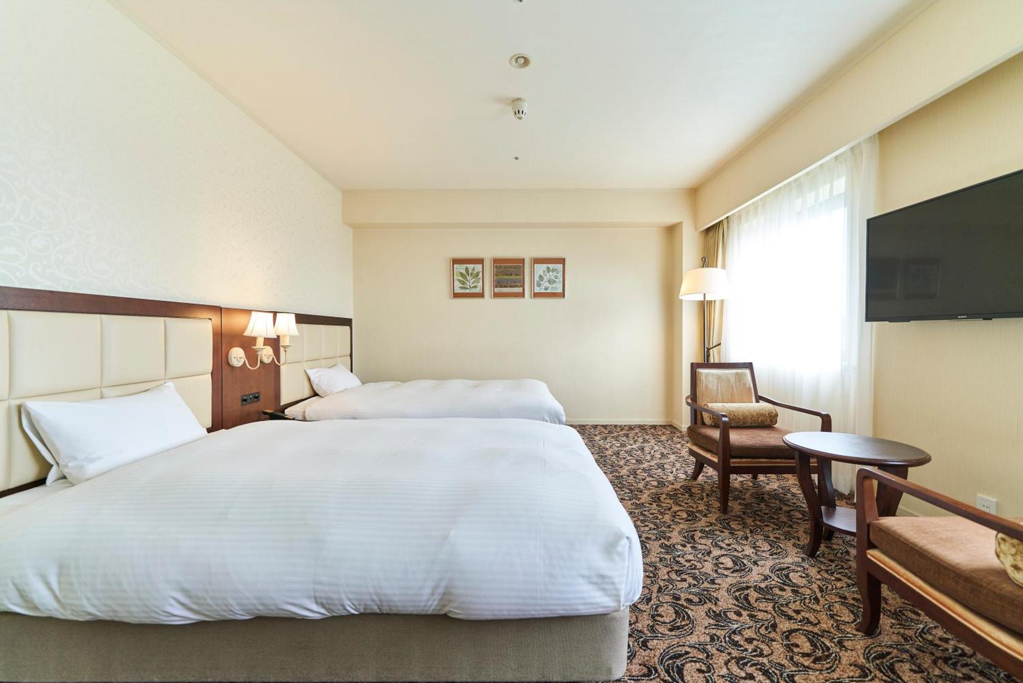 Saitama Grand Hotel Фукая Экстерьер фото
